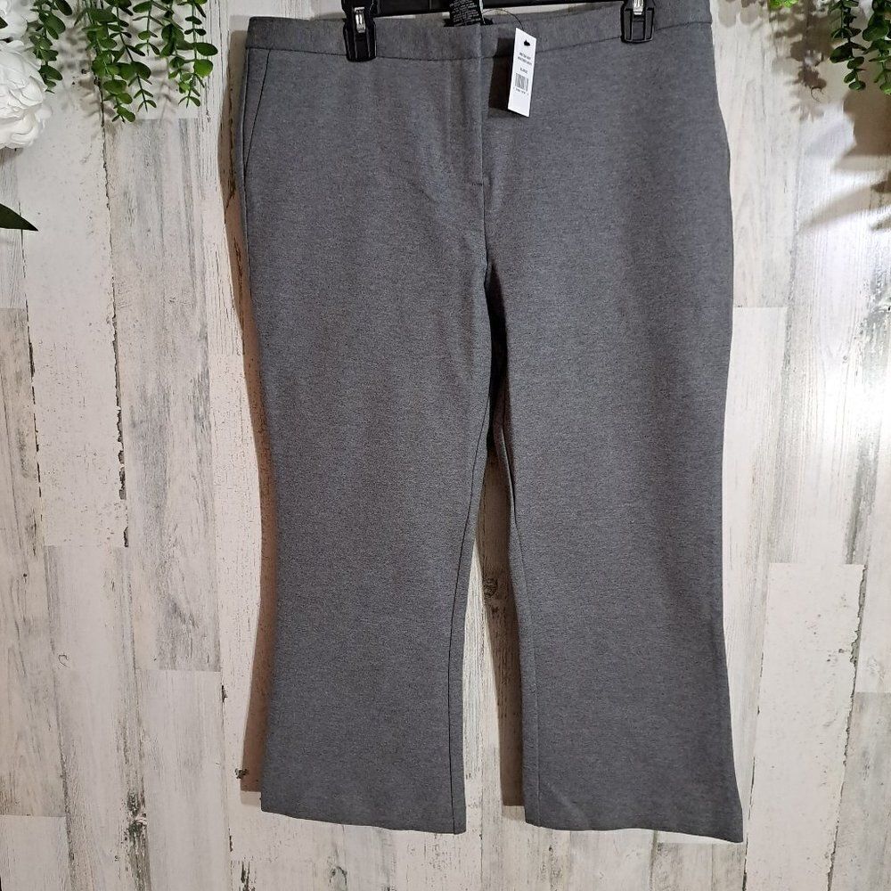 NWT Max & Mia Cropped Dress Pants